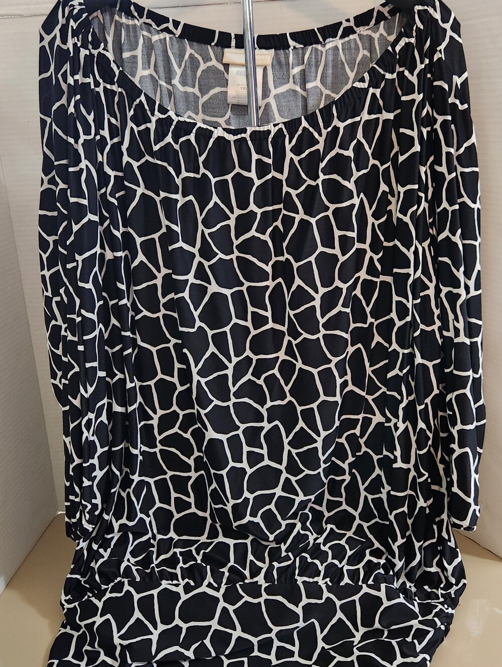 Michael Kors Black & White Giraffe-Print Women’s Blouse